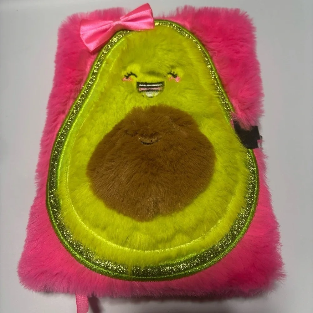 NWT Claire’s Bundle of 5 Fuzzy Journals With Lock & Key.